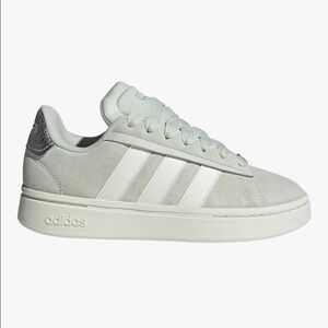 Adidas Grand Court Alpha 00- W 7.5 NWT